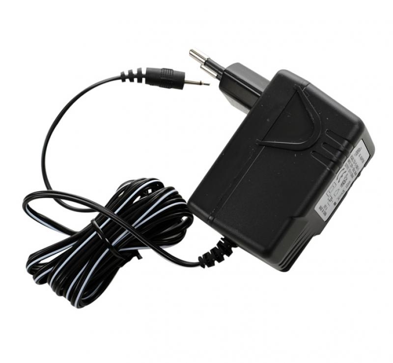 Lifeline AED Trainer Oplader